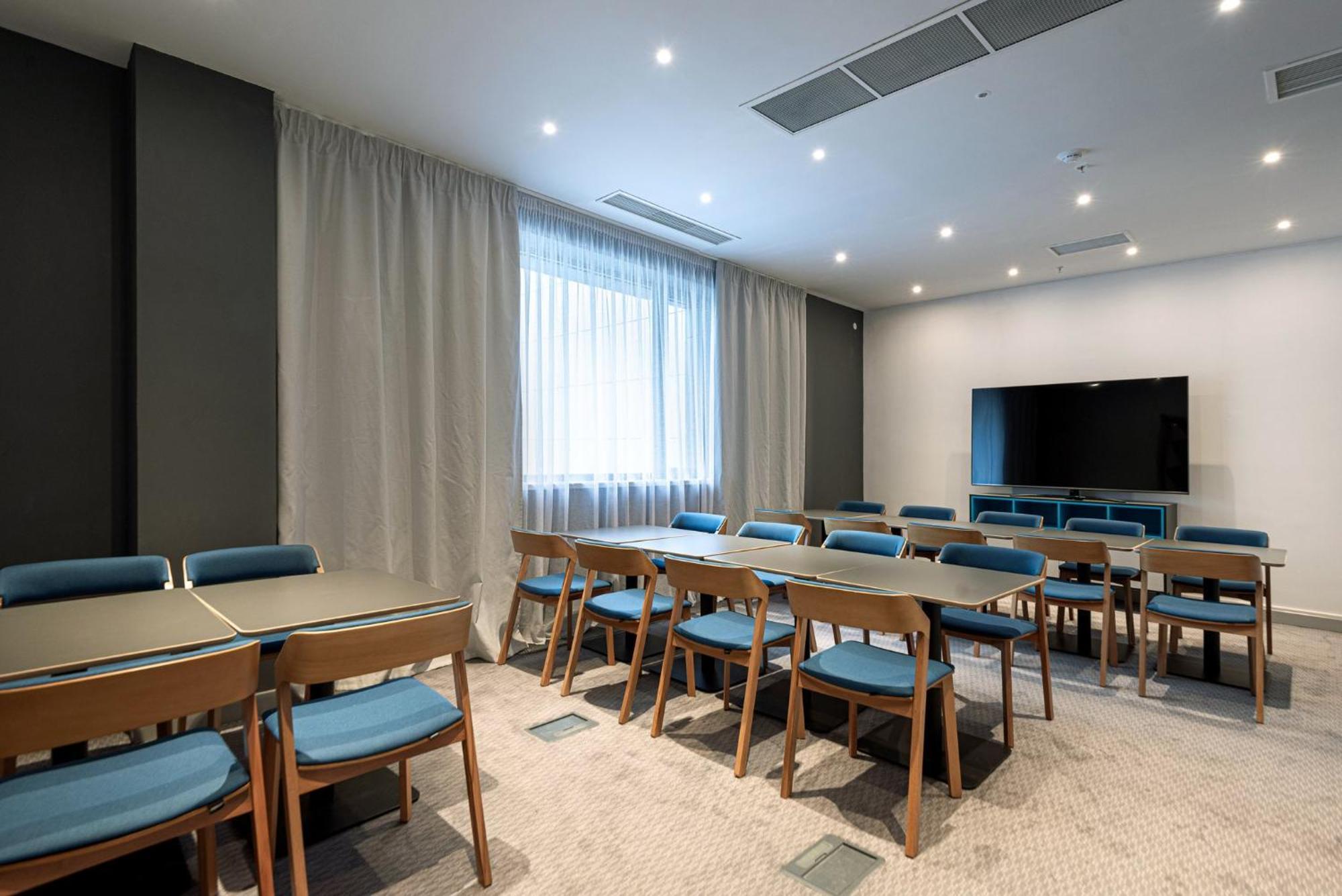 Holiday Inn Express - Astana - Turan By Ihg Экстерьер фото
