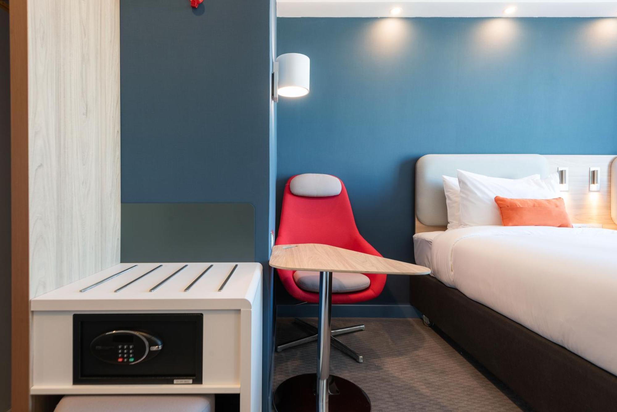 Holiday Inn Express - Astana - Turan By Ihg Экстерьер фото